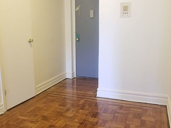 5th image of 533 Ocean Ave APT 2D