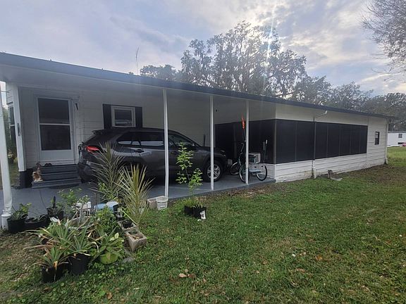 2nd image of 1653 Calvin Cir