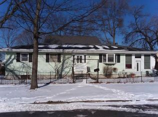 200 E Porter St, Crown Point, IN 46307