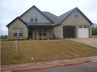 12503 Orchard Dr, Moundville, AL 35474