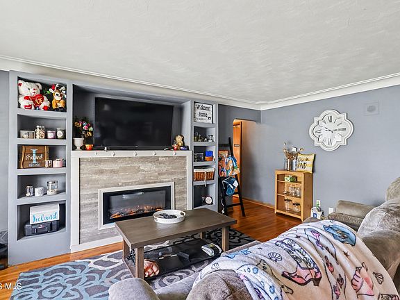 4th image of 1332 Juliet Dr