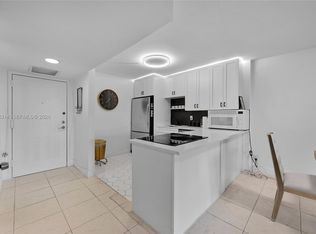400 Leslie Dr APT 605, Hallandale Beach, FL 33009