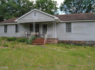 2071 Level Acres Dr, Macon, GA 31217