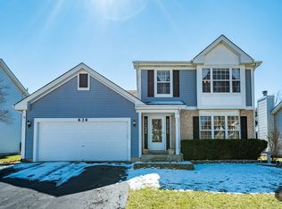 636 Lakewood Farms Dr, Bolingbrook, IL 60490