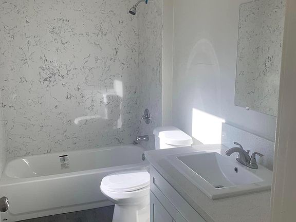 5th image of 717 4th St #4