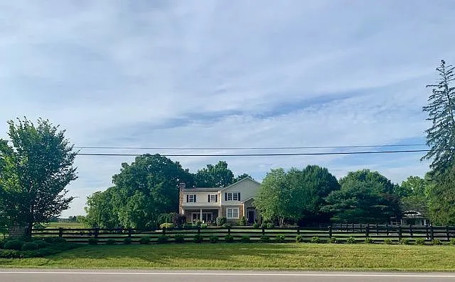 257 Home Rd — Photo 2