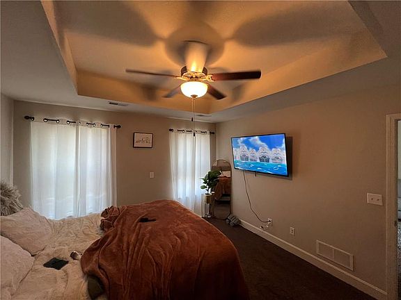 4th image of 9309-9311 N Robinhood Ave
