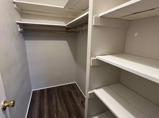 3706 Greenwood Blvd APT 18, Saint Louis, MO 63143