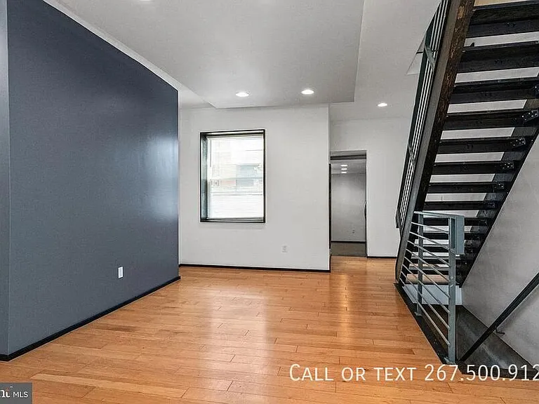 907 N 5th St — Photo 7