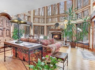 716 Tomahawk Trl, Sheboygan, WI 53081