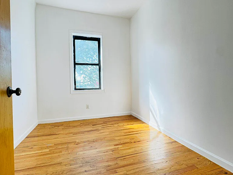 173 Bleecker St #4R — Photo 19