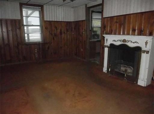 2nd image of 40 Leicester St