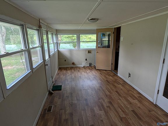3rd image of 665 Cave Spring Rd