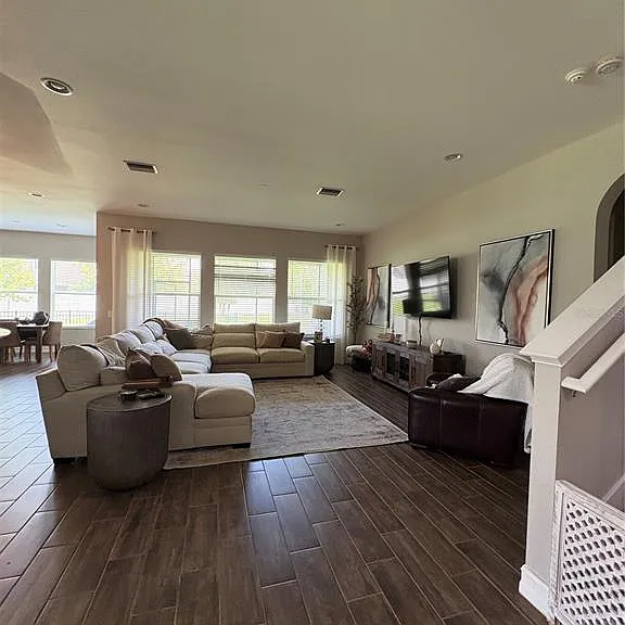 1787 Hidden Springs Dr — Photo 5