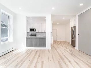 23-72 27th St #1A, Astoria, NY 11105