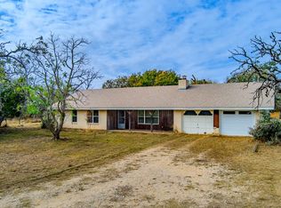230 Red Bird Loop, Center Pt, TX 78010