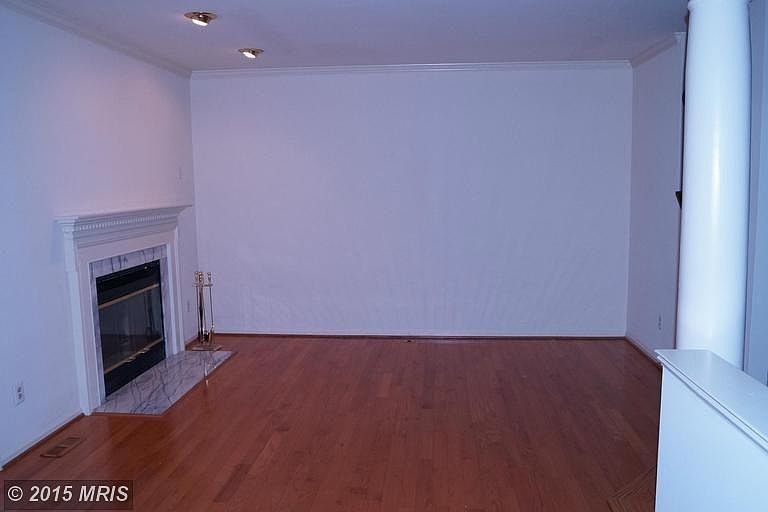 Main level living room