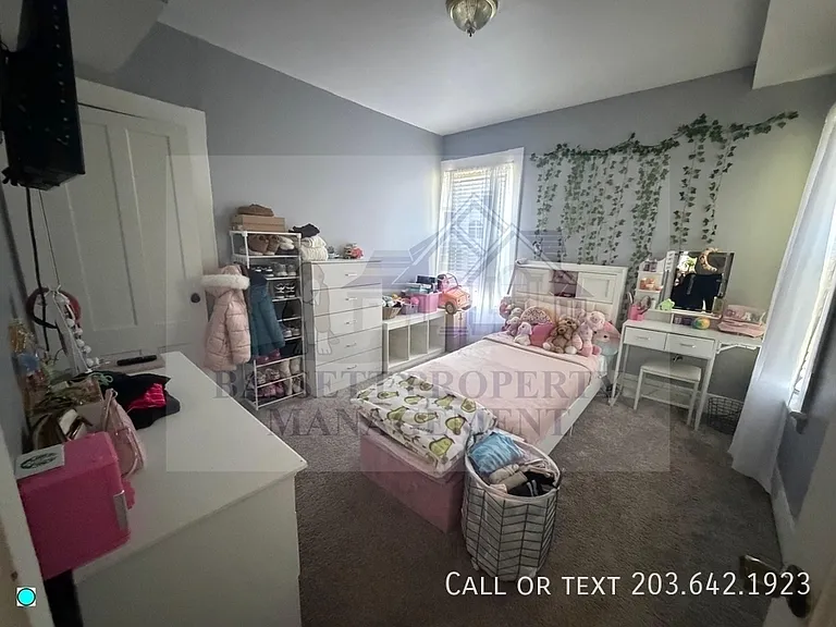 66 Griswold St #2 — Photo 5