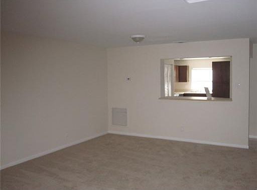 5th image of 2205 NW 45th Avenue #540