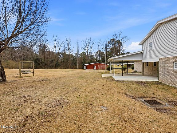 5th image of 641 Haws Run Road