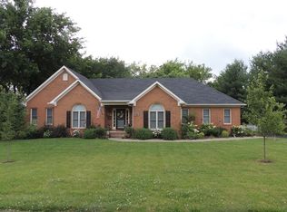 383 Deer Meadow Ave, Bowling Green, KY 42103