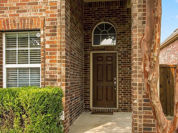 4th image of 7961 Crampton Ln