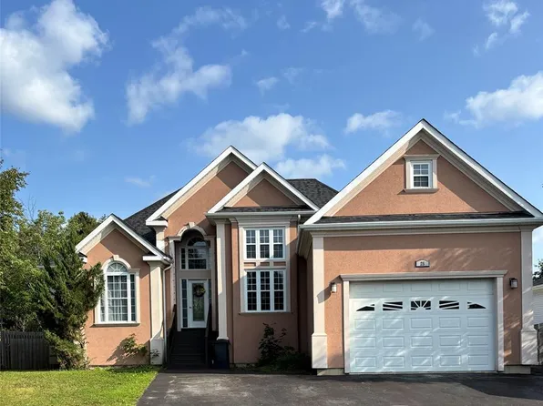 25 Bonia Avenue, Pasadena, NL A0L1K0