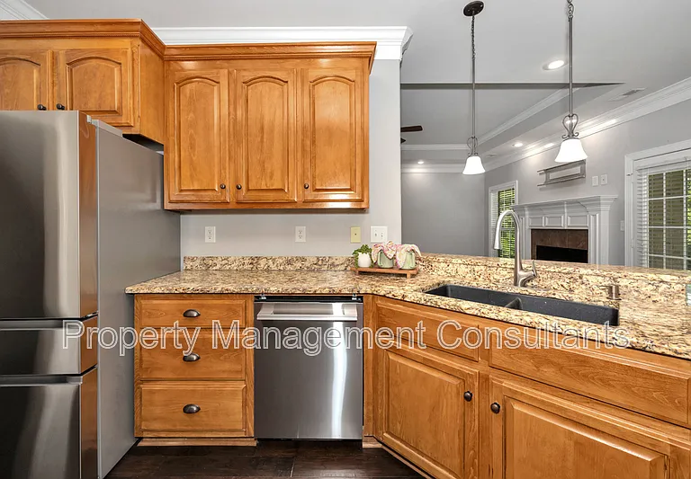 108 Blackwood Dr NW — Photo 17