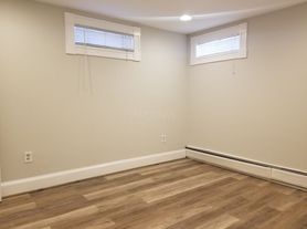 2 Park Ave, Somerville, MA