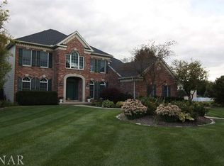 2108 Berry Ln, Bloomington, IL