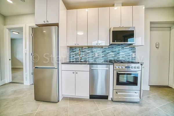 Rented by Sterling Realty Solution Inc | media 1