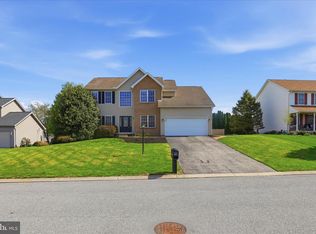 2166 Lucy Ln, York, PA 17404