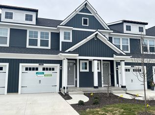 3340 Windborne Ln, Jenison, MI 49428