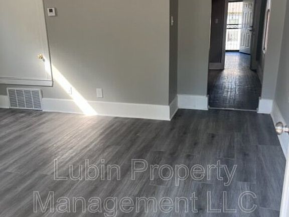 4th image of 330 Lema Pl