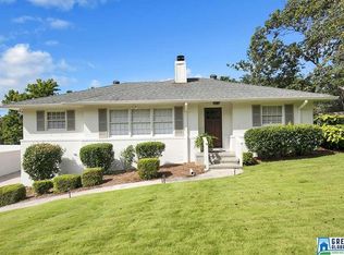 2212 Brookdale Ln, Vestavia Hills, AL 35216