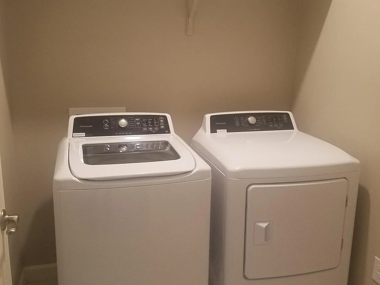 3 bed, 1500 sqft, $1,900 — Photo 4