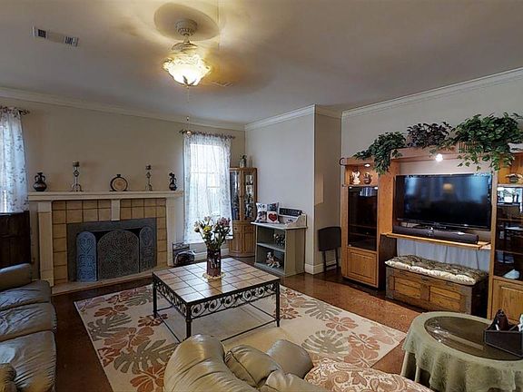 5th image of 4303 W Francisco