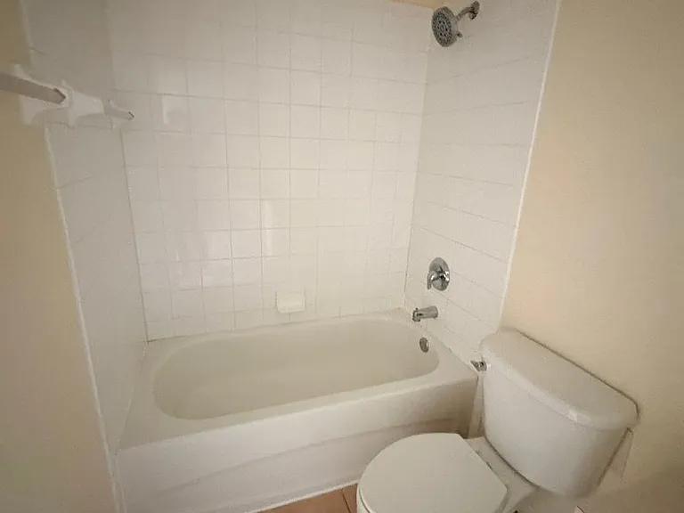 8162 Pacific Beach Dr — Photo 17