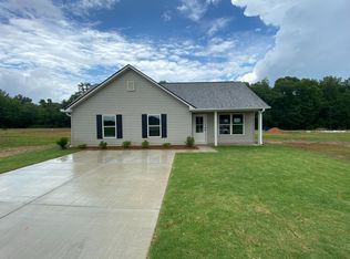 330 Sunlight Cir, Talladega, AL 35160