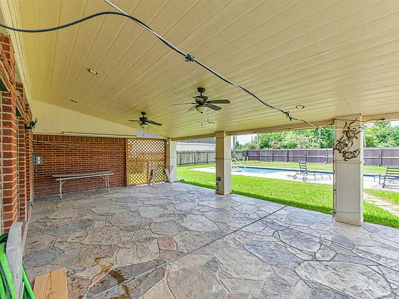 4th image of 2614 Brahman Dr