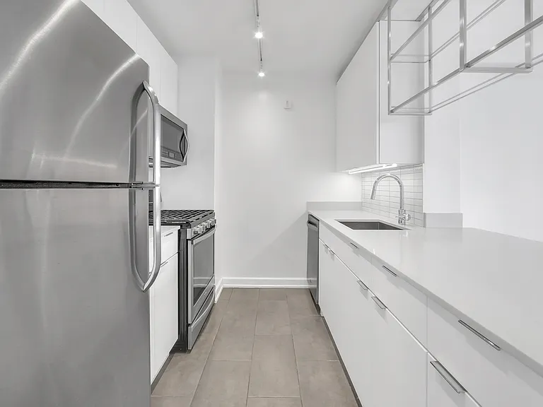 77 W 24th St #27G — Photo 7