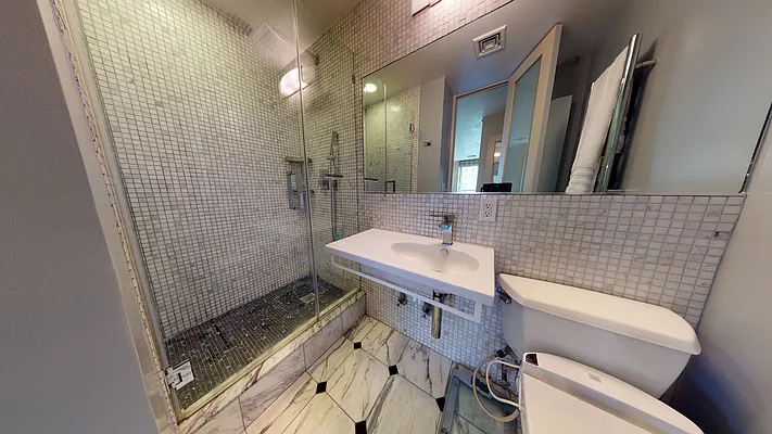 Rented by Compass | media 9