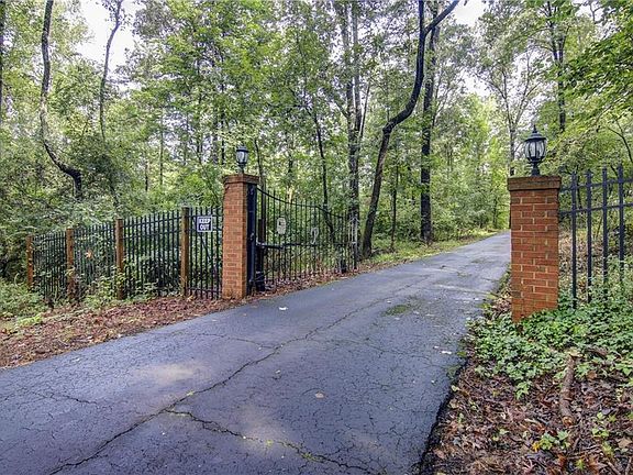2nd image of 75 Hightower Trl #0