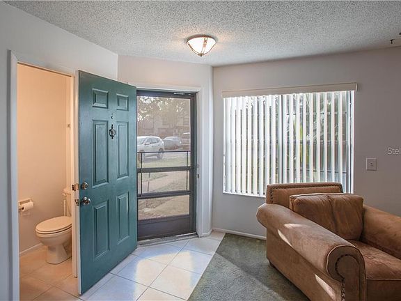 4th image of 2730 Candlewood Ct