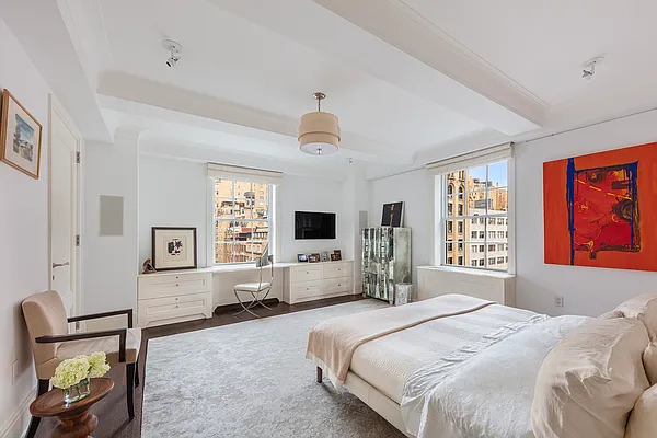 Sold by Corcoran | media 43