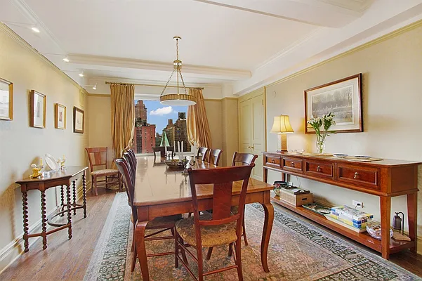 Sold by Corcoran | media 4