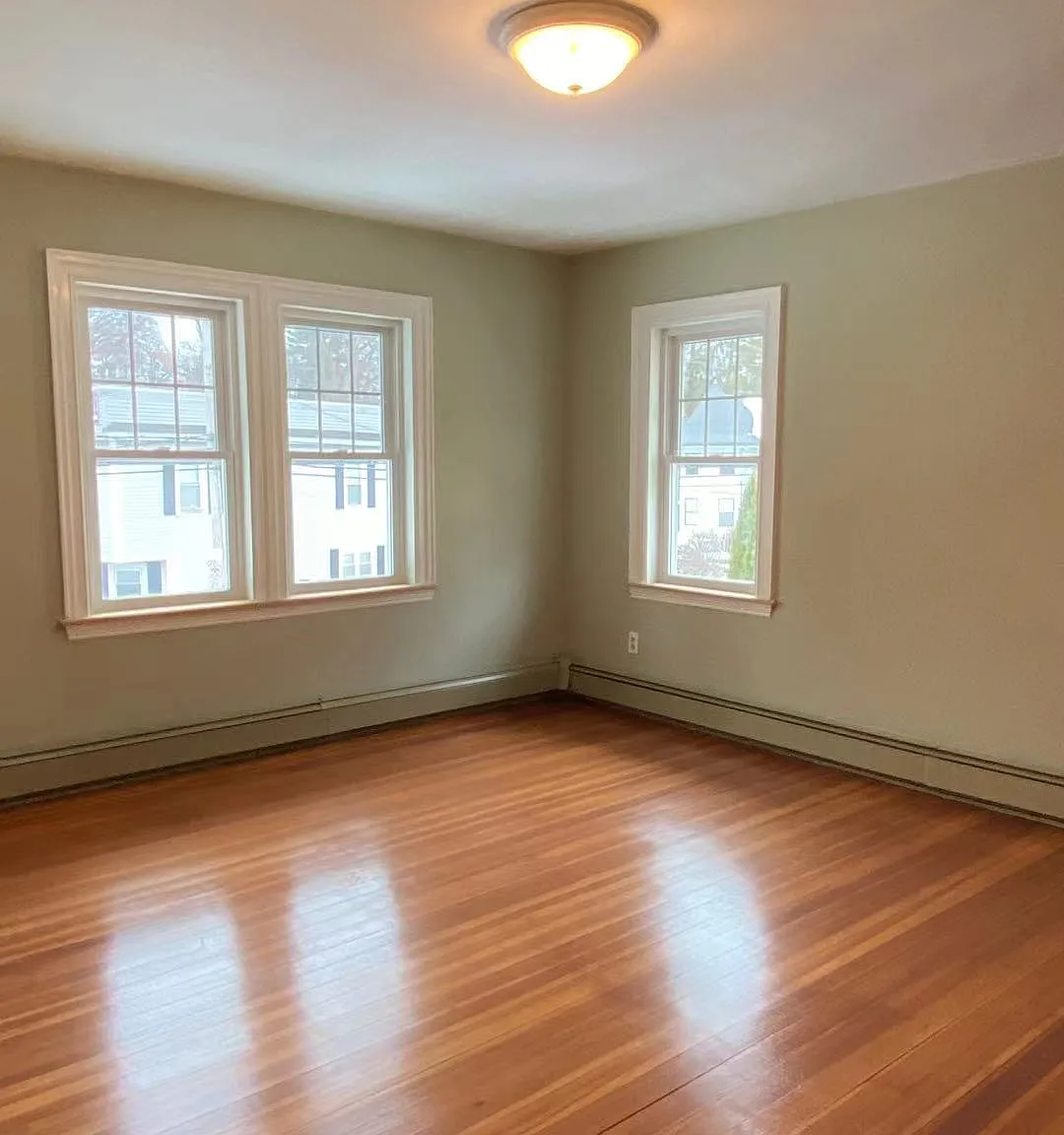 3 bed, 1700 sqft, $3,450 — Photo 3