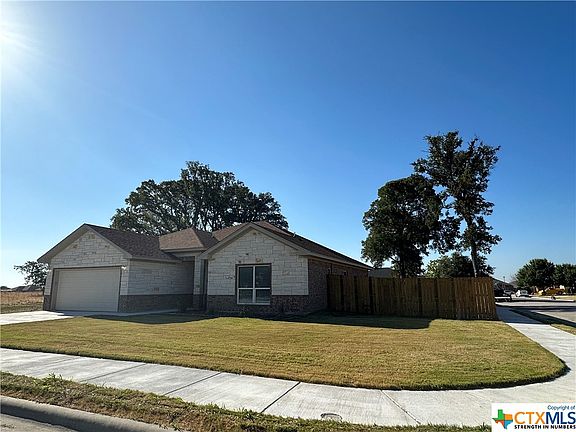 2nd image of 104 Fred Patrick Dr