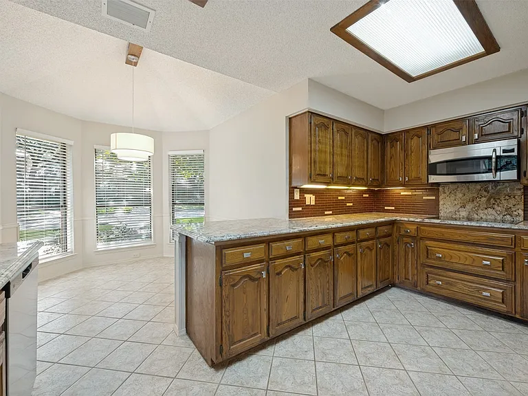 4043 Morman Ln — Photo 12