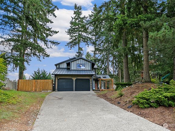 2nd image of 14302 72nd Avenue Ct E
